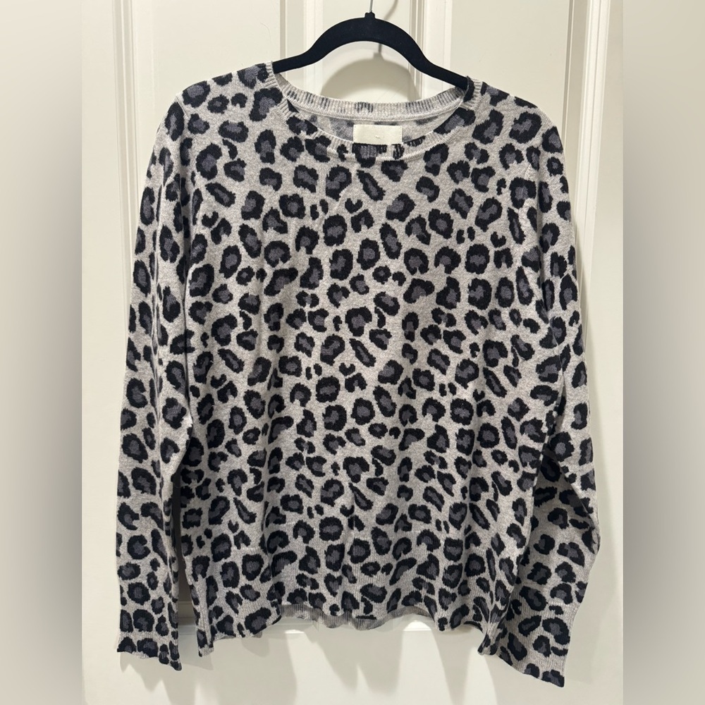 Cashmere sweater